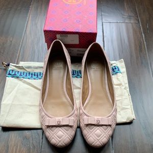 Woman’s Tory Burch flats